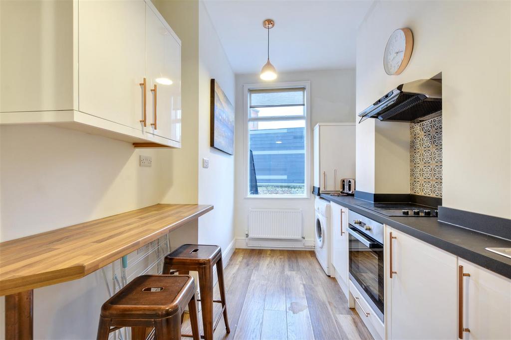 Kitchen (3).jpeg