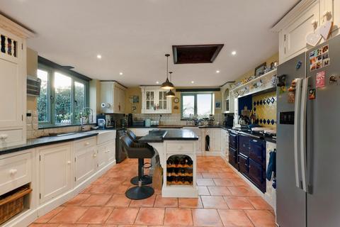 4 bedroom detached house for sale, Beeston