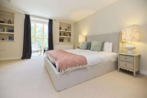 2 bedroom flat to rent, Gwendolen Avenue