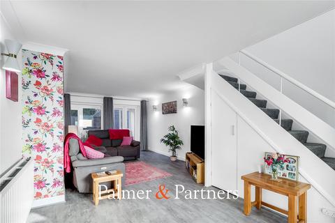3 bedroom end of terrace house for sale, Pan Walk, Essex CM1