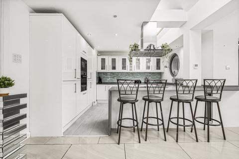5 bedroom detached house for sale, Hartfield Crescent, West Wickham, BR4