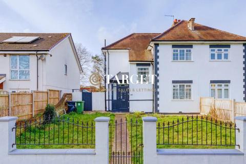 3 bedroom semi-detached house to rent, Great Cambridge Road, Cheshunt, EN8