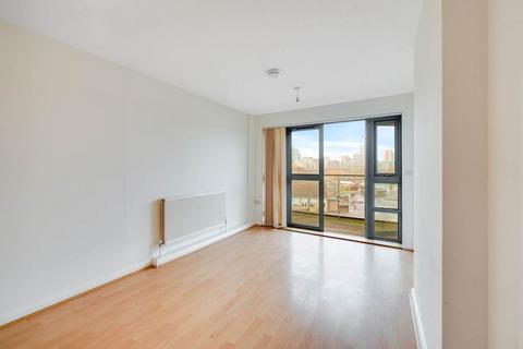 1 bedroom flat for sale, Butchers Road, London E16