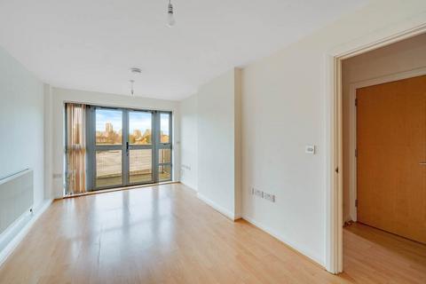 1 bedroom flat for sale, Butchers Road, London E16