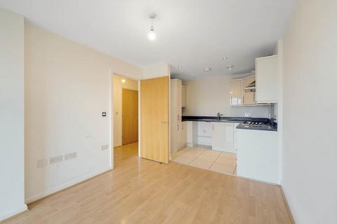 1 bedroom flat for sale, Butchers Road, London E16