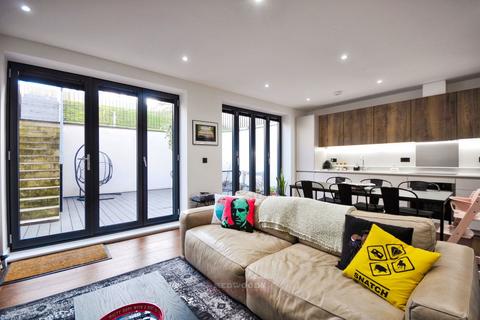 2 bedroom duplex for sale, 145 Hayes Lane, Bromley BR2