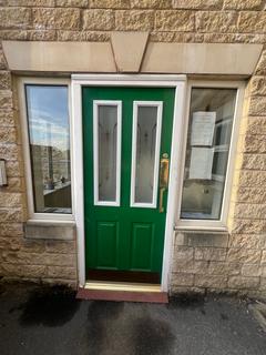 2 bedroom flat to rent, Wortley Road, High Green, S35
