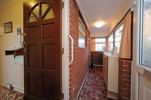 2 bedroom semi-detached bungalow for sale, Clermont Avenue, Stoke-On-Trent, ST4