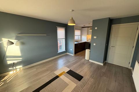 2 bedroom flat to rent, Lapwing Crescent, Renfrew, PA4