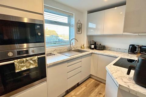 3 bedroom townhouse for sale, Wheathead Lane, Keighley, BD22