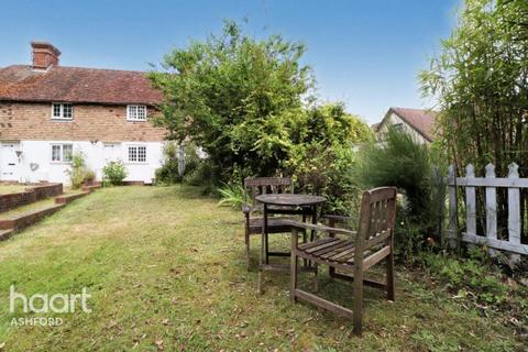 2 bedroom cottage to rent, Blackwall Road North, ASHFORD