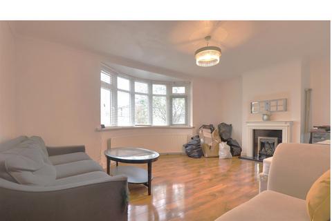 2 bedroom detached bungalow for sale, Greenford, UB6