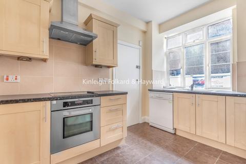 4 bedroom flat to rent, Adelaide Road, Belsize Park, London, NW3