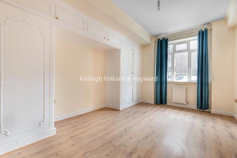 4 bedroom flat to rent, Adelaide Road, Belsize Park, London, NW3