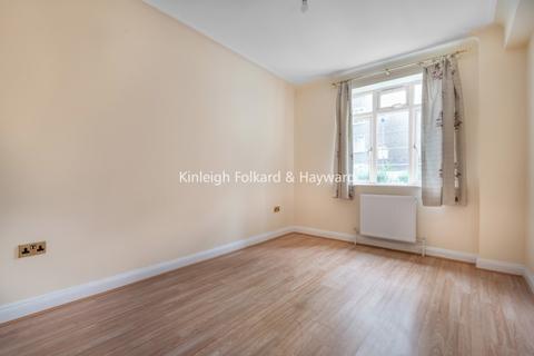 4 bedroom flat to rent, Adelaide Road, Belsize Park, London, NW3