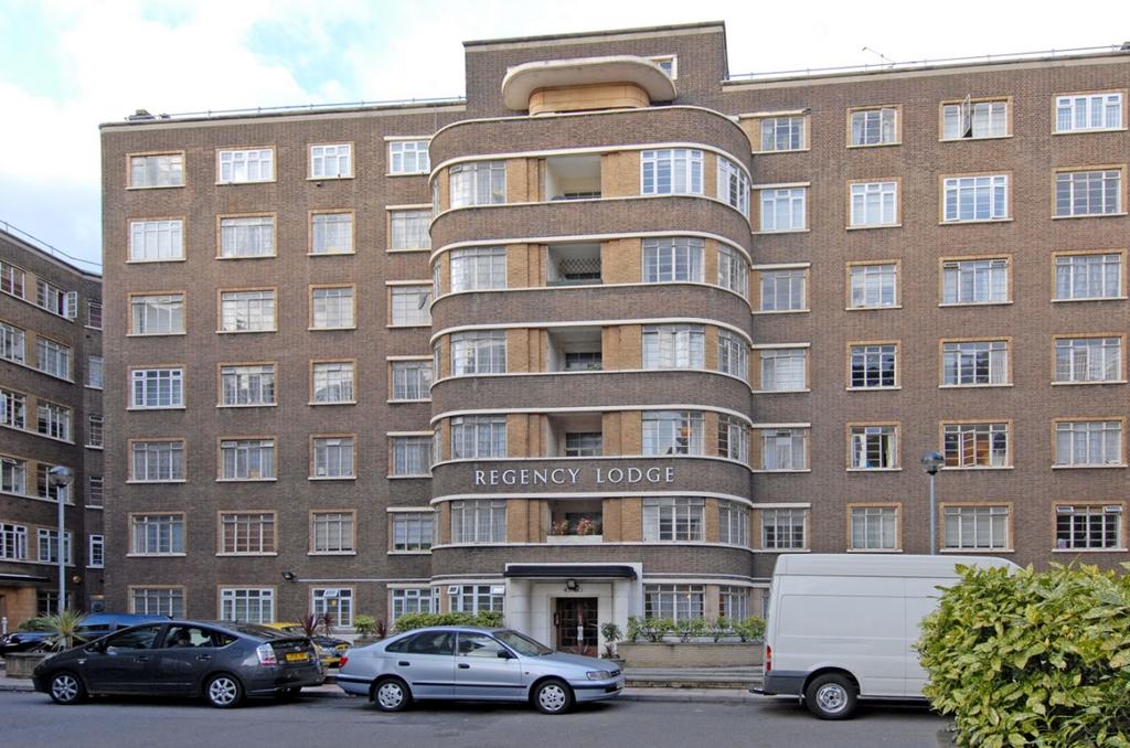 Regency Lodge exteri