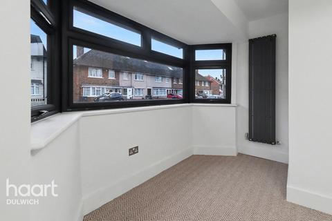 1 bedroom maisonette for sale, Maple Close, Morden