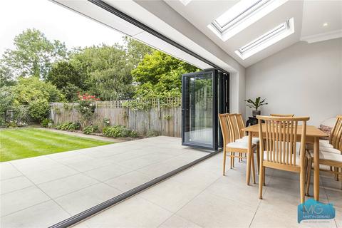 6 bedroom semi-detached house for sale, East End Road, London, N3