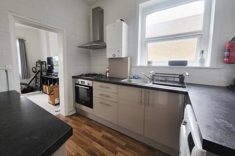 1 bedroom flat to rent, Trinity Road, London SW17
