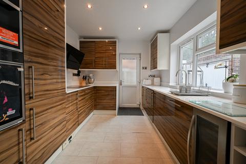 3 bedroom semi-detached house for sale, Woodford Close, Ringwood, BH24