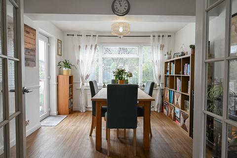 3 bedroom semi-detached house for sale, Woodford Close, Ringwood, BH24
