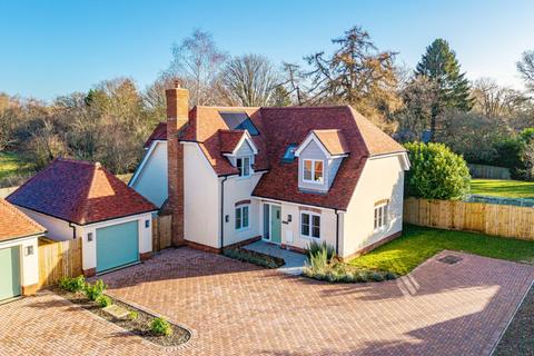 undefined, Newbury Road, Headley, Thatcham, Hampshire, RG19