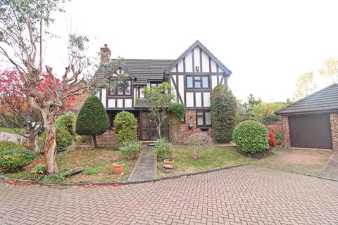 4 bedroom detached house for sale, Castle Close, Bromley, BR2