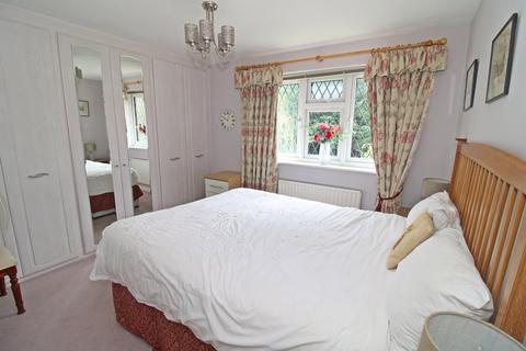 4 bedroom detached house for sale, Castle Close, Bromley, BR2