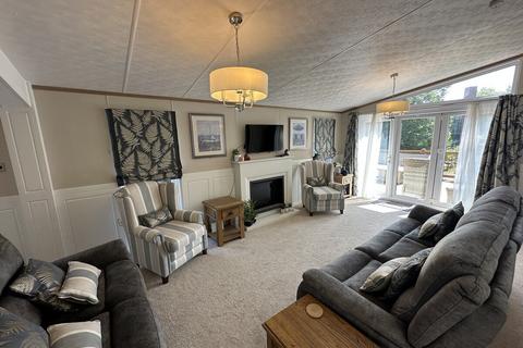 undefined, Plas Coch, Llanfairpwll, Anglesey, LL61