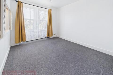 1 bedroom flat for sale, Hollingbury Park Avenue, Brighton
