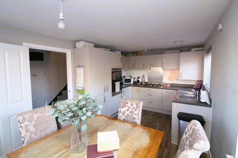 3 bedroom end of terrace house for sale, Topaz Drive, Bridgwater TA6