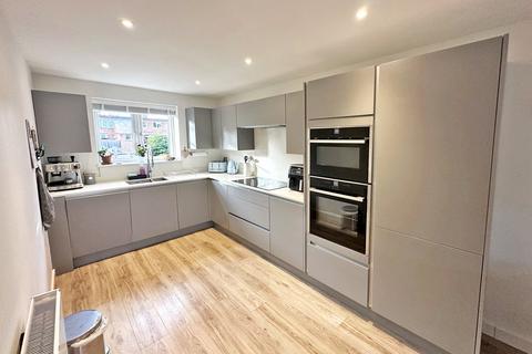 3 bedroom semi-detached house for sale, Station Road, Sway, Lymington, Hampshire, SO41