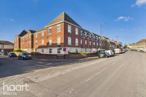 3 bedroom apartment for sale, Britton Gardens, Bristol