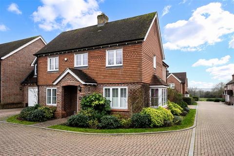 undefined, Woodlands Close, Merstham RH1