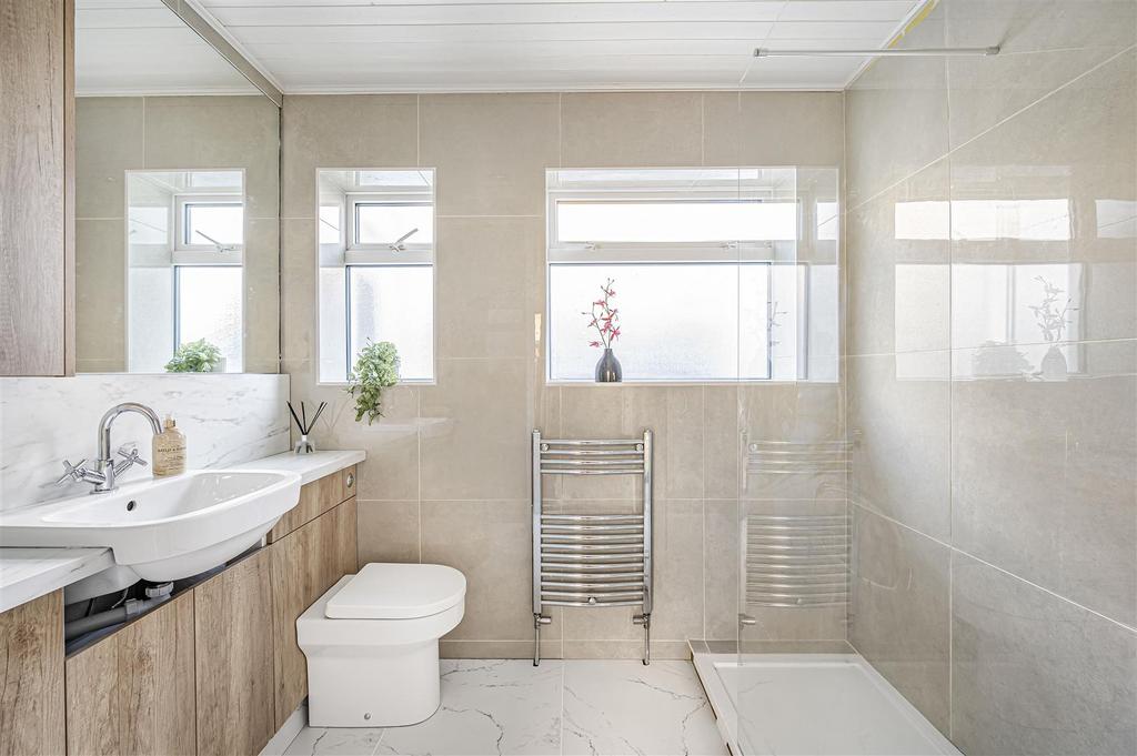 Shower Room/WC