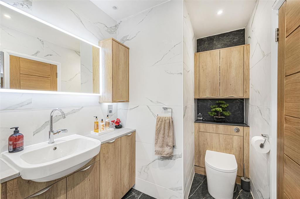 Ensuite/WC
