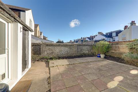 1 bedroom flat for sale, Kingsland Road, Worthing