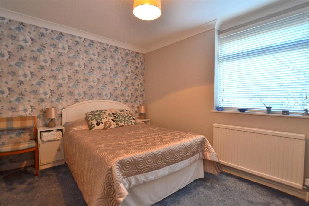 Bedroom 2 .JPG