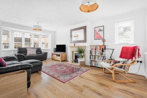 4 bedroom detached house for sale, Purslane Drive, Bicester, OX26