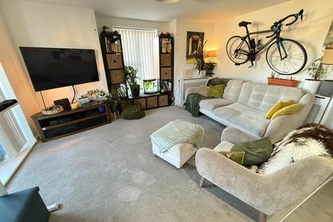 2 bedroom flat for sale, Dunstable, Bedfordshire LU5