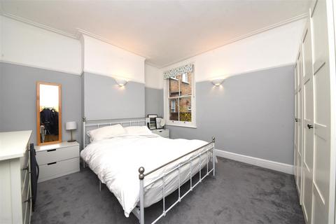 undefined, Sedgemere Avenue, East Finchley, N2