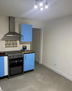 undefined, Syon Lane, Isleworth TW7