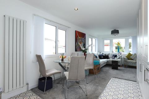 1 bedroom park home for sale, The Broadway, Lancing