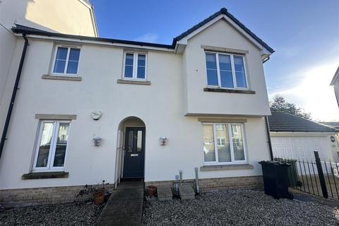 2 bedroom apartment to rent, Westaway Heights, Barnstaple