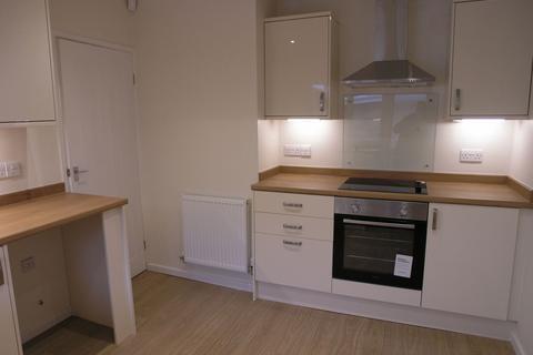 2 bedroom detached house to rent, Fernleigh Gardens, Wordsley DY8
