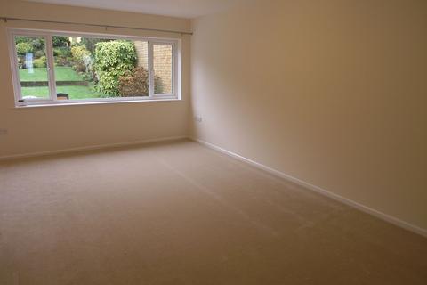 2 bedroom detached house to rent, Fernleigh Gardens, Wordsley DY8