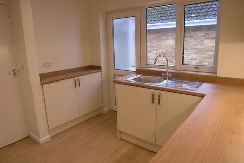 2 bedroom detached house to rent, Fernleigh Gardens, Wordsley DY8