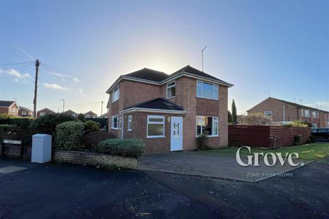 3 bedroom detached house for sale, Pembroke Way, Stourport-On-Severn