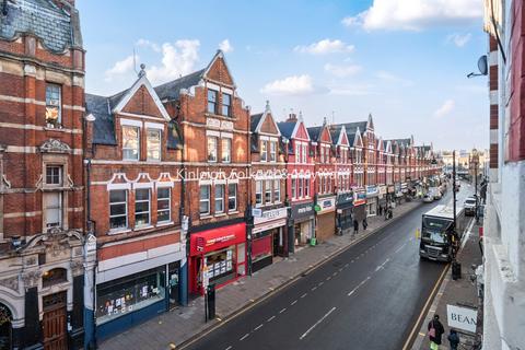 undefined, Topsfield Parade, Tottenham Lane, London, N8