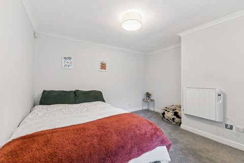 undefined, Corunna Street, Basement Flat, Finneston, Glasgow, G3 8NE